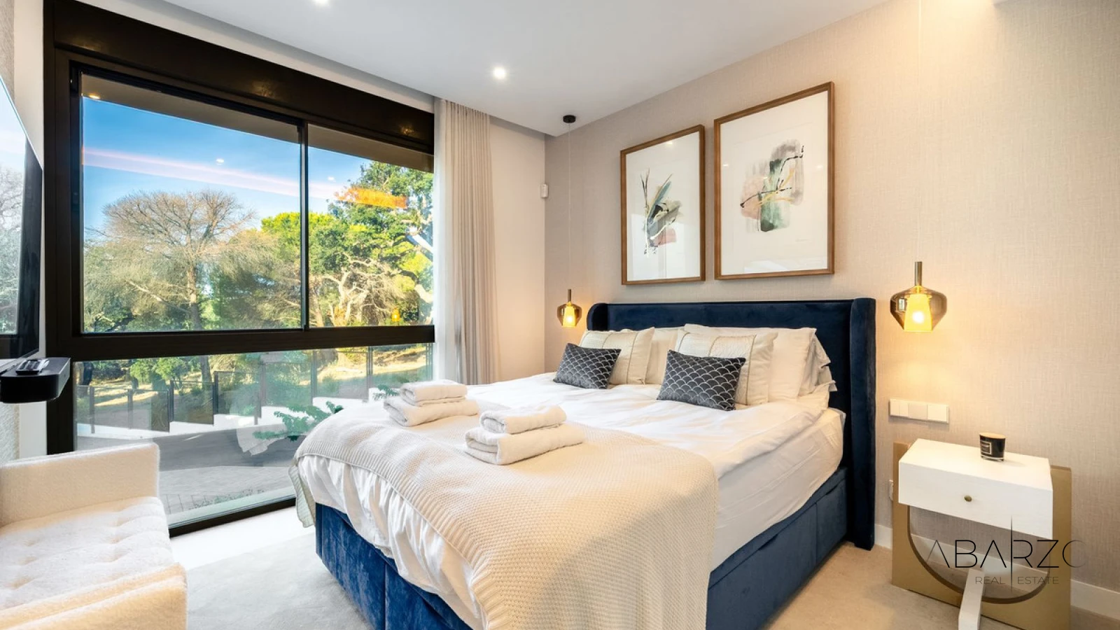 Key Ready Designer Villa in Elviria with Private Heated Pool and Prime Location — interior, Marbella East, Marbella (43 of 49)