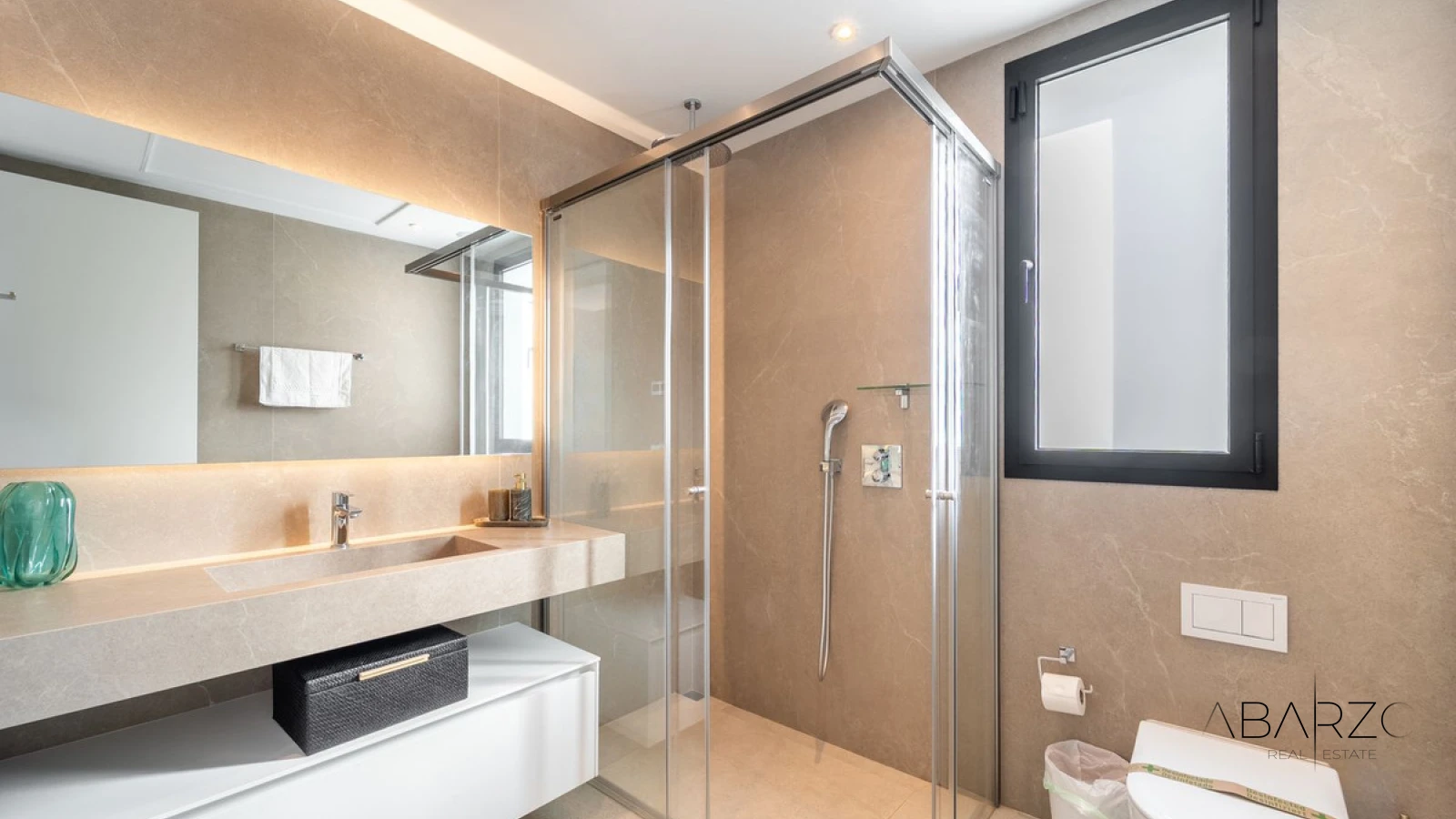 Key Ready Designer Villa in Elviria with Private Heated Pool and Prime Location — interior, Marbella East, Marbella (13 of 49)