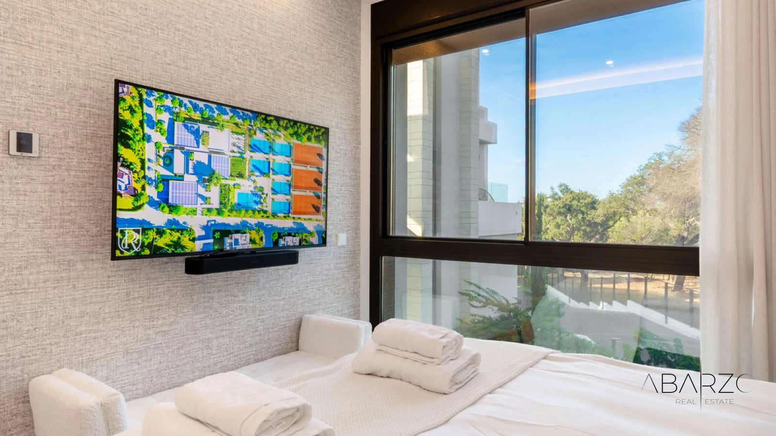 Key Ready Designer Villa in Elviria with Private Heated Pool and Prime Location — interior, Marbella East, Marbella (45 of 49)