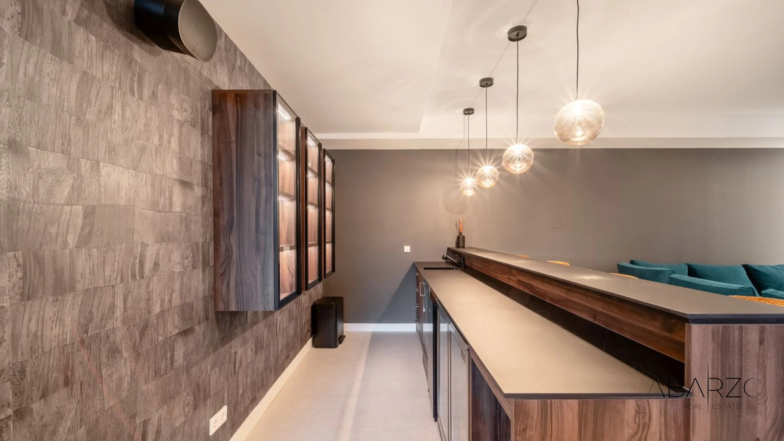 Key Ready Designer Villa in Elviria with Private Heated Pool and Prime Location — interior, Marbella East, Marbella (37 of 49)