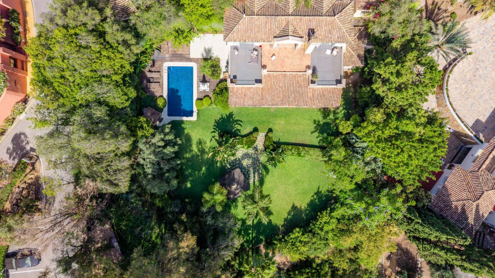 Villa with Garden and Expansion Potential in Los Almendros, Benahavís — interior, Los Arqueros, Benahavís (26 of 27)