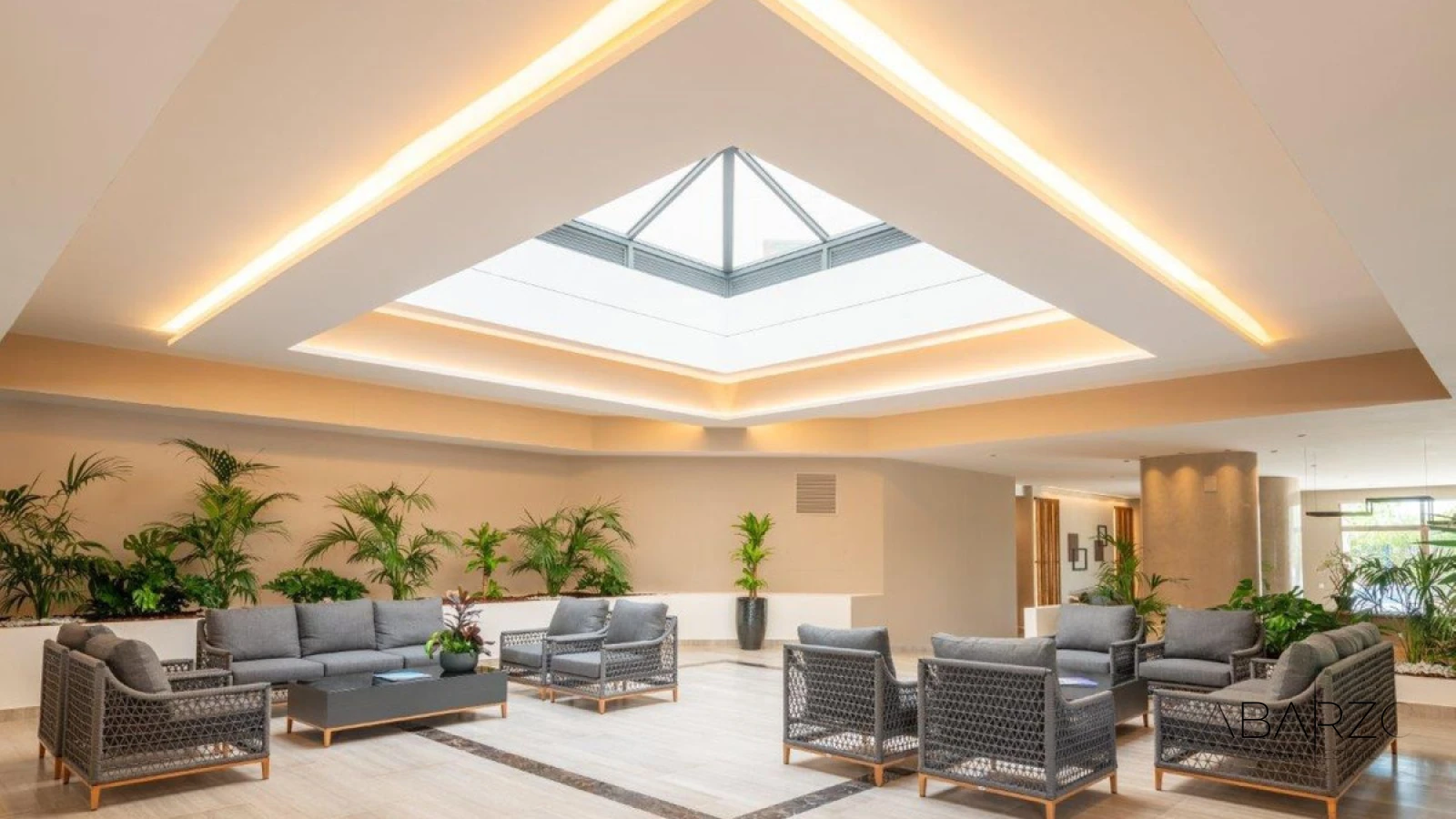 Apartamento de obra nueva de tres dormitorios en La Campana, Nueva Andalucía, Marbella — interior, Nueva Andalucía, Marbella (3 of 49)