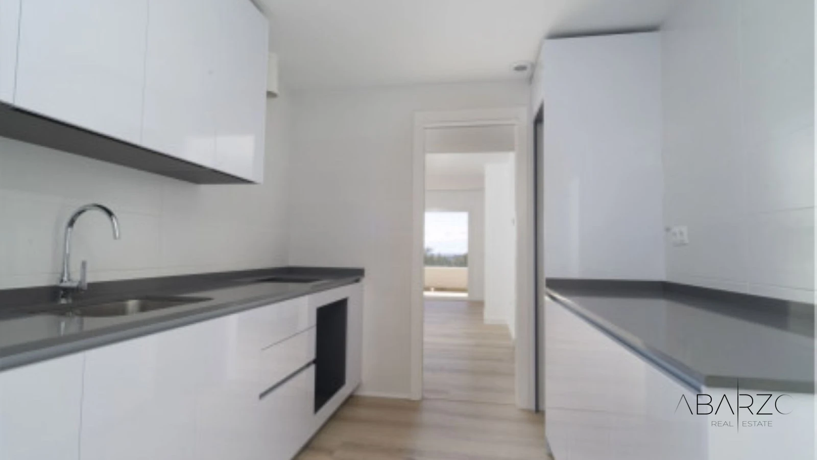 Apartamento de obra nueva de tres dormitorios en La Campana, Nueva Andalucía, Marbella — interior, Nueva Andalucía, Marbella (24 of 49)