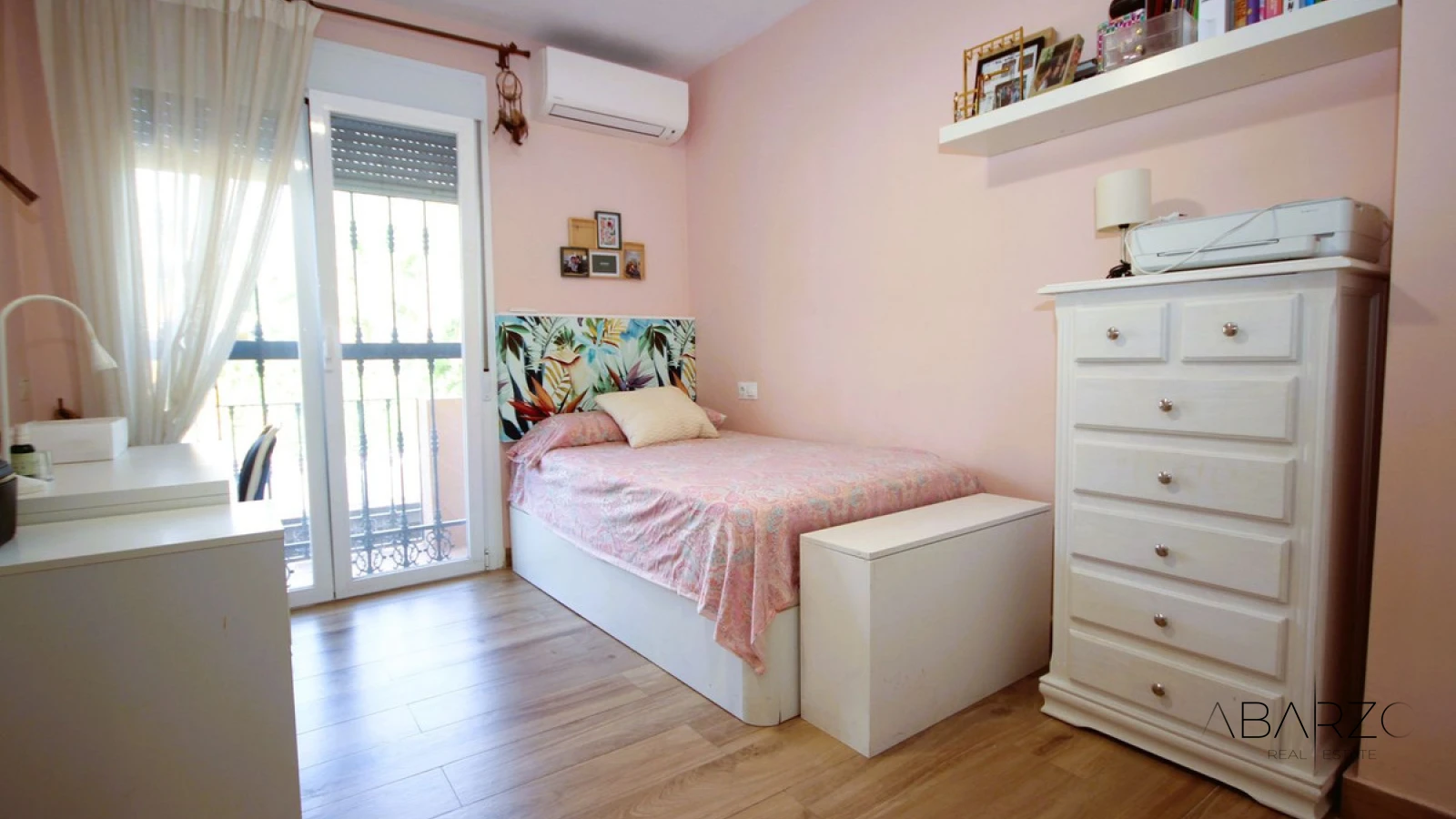 Refurbished Andalusian Townhouse with Private Pool and Garage, Marbella Centro — interior, Marbella Centro, Marbella (18 of 22)