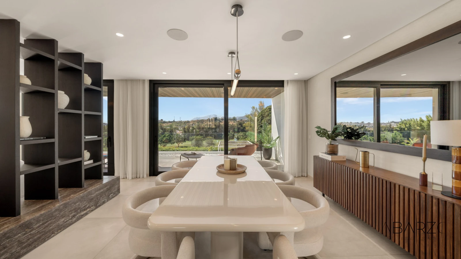 Villa in Nueva Andalucía with Frontline Golf and Infinity Pool — interior, Nueva Andalucía, Marbella (5 of 49)