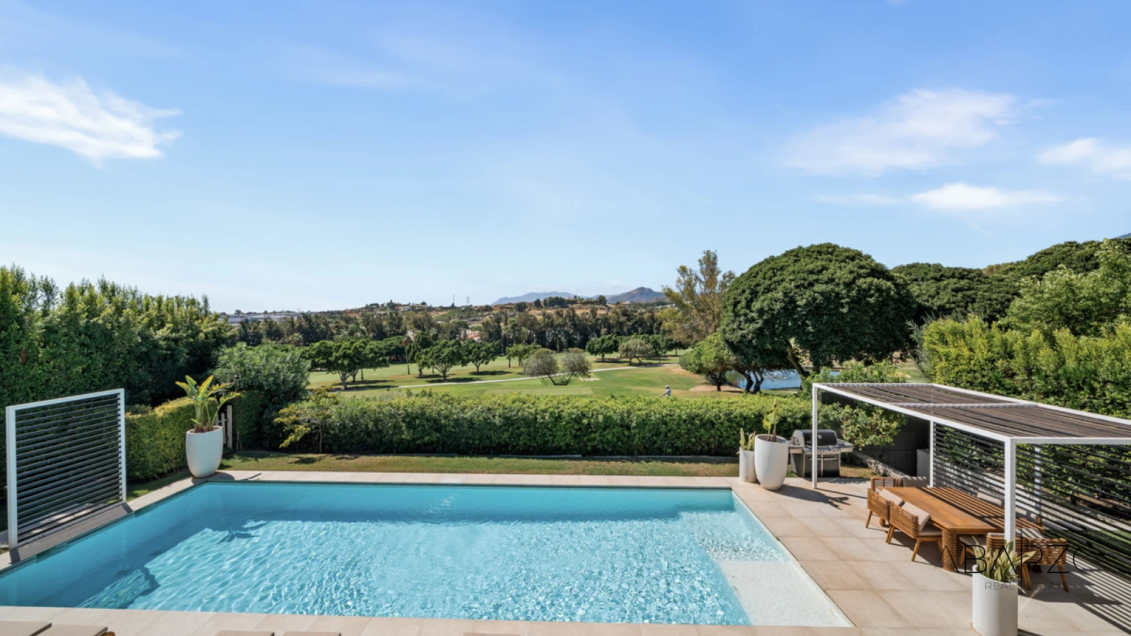 Villa in Nueva Andalucía with Frontline Golf and Infinity Pool — interior, Nueva Andalucía, Marbella (25 of 49)