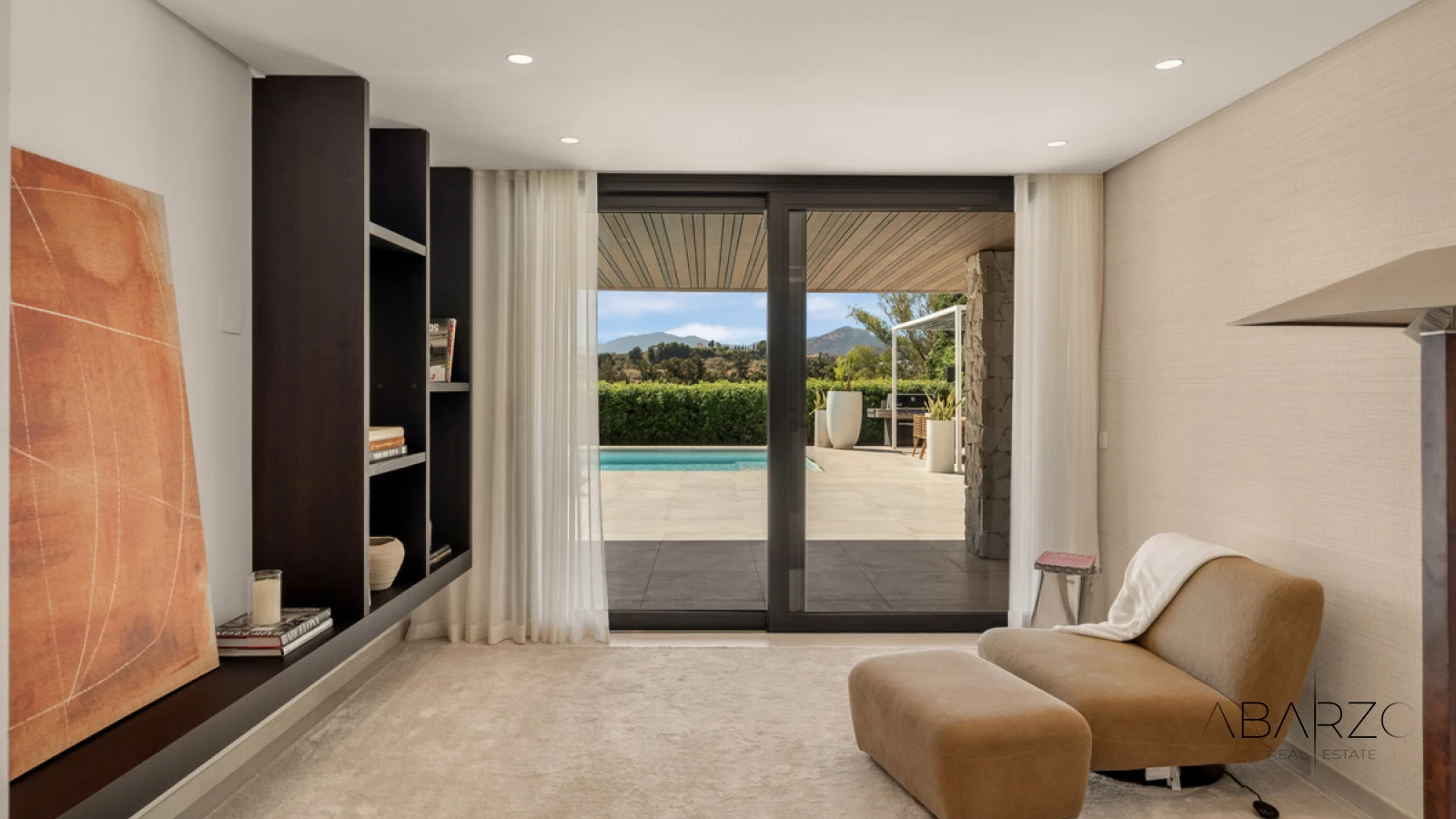 Villa in Nueva Andalucía with Frontline Golf and Infinity Pool — interior, Nueva Andalucía, Marbella (27 of 49)
