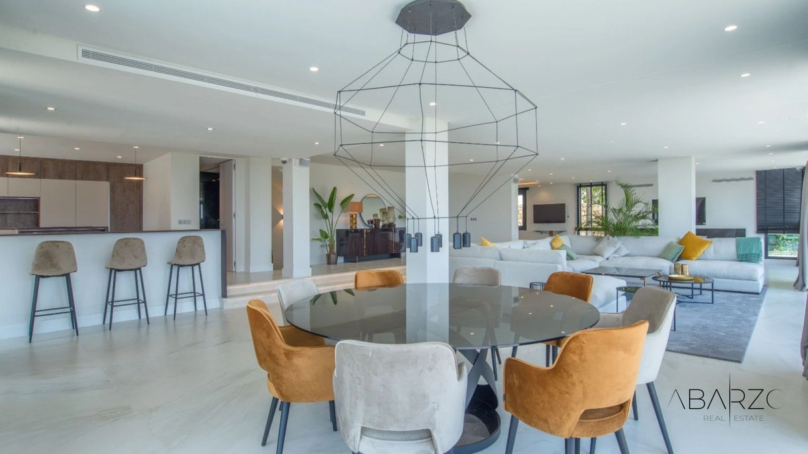 Luxurious Villa with Panoramic Views in Elviria, Marbella — interior, Marbella East, Marbella (5 of 30)