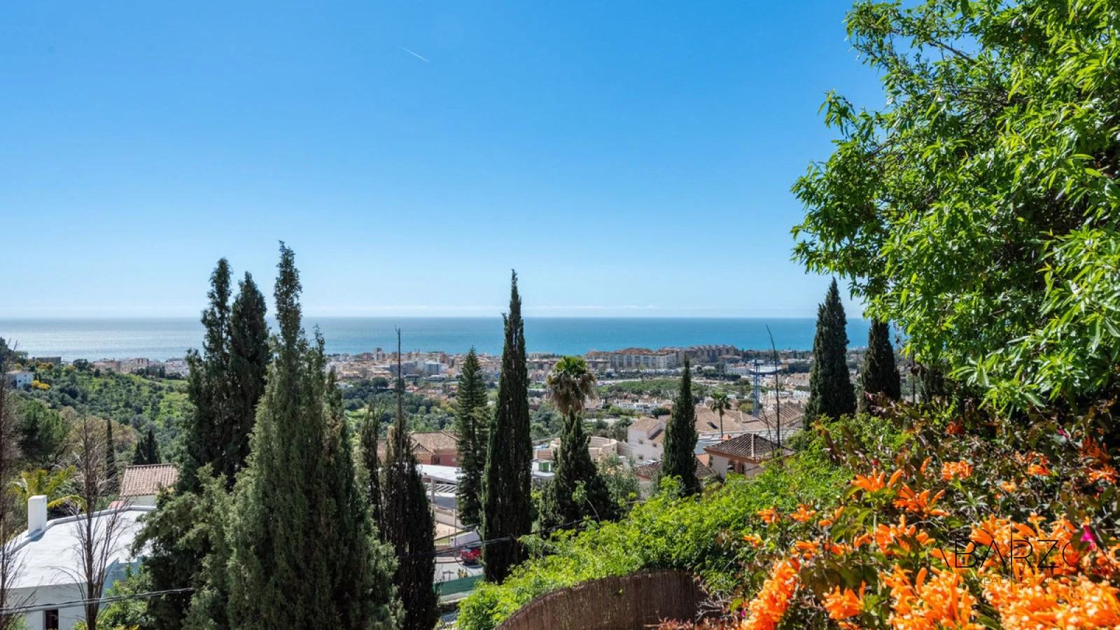 Exceptional 5-Bedroom Villa with Panoramic Sea Views in Marbella's La Montua — interior, Marbella (13 of 21)