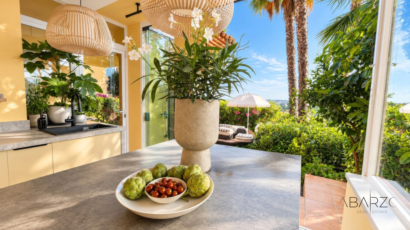 Remodelled Corner Garden Apartment in Cumbres del Rodeo, Marbella — interior, Nueva Andalucía, Marbella (13 of 15)