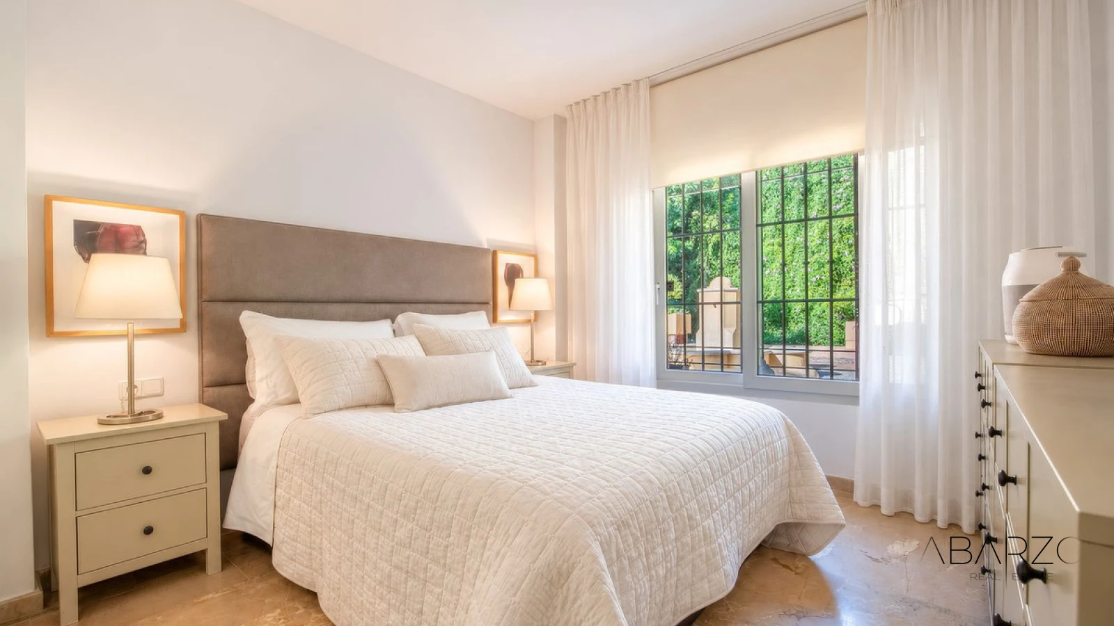 Remodelled Corner Garden Apartment in Cumbres del Rodeo, Marbella — interior, Nueva Andalucía, Marbella (6 of 15)