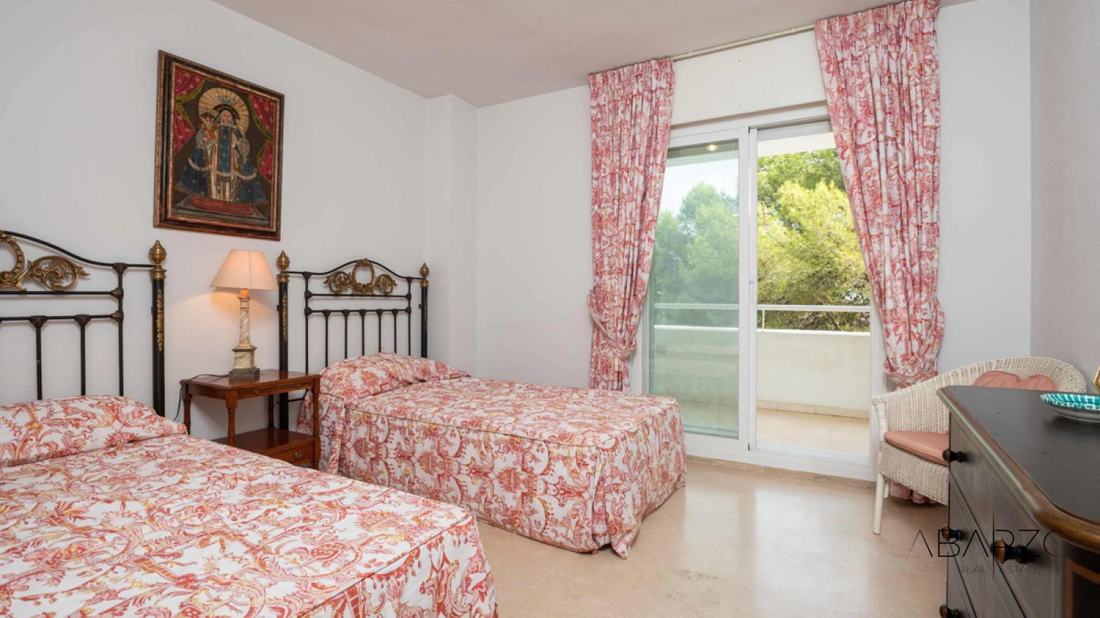 Three-Bedroom Apartment in a Garden Setting, Río Real, Marbella — interior, Marbella East, Marbella (14 of 30)