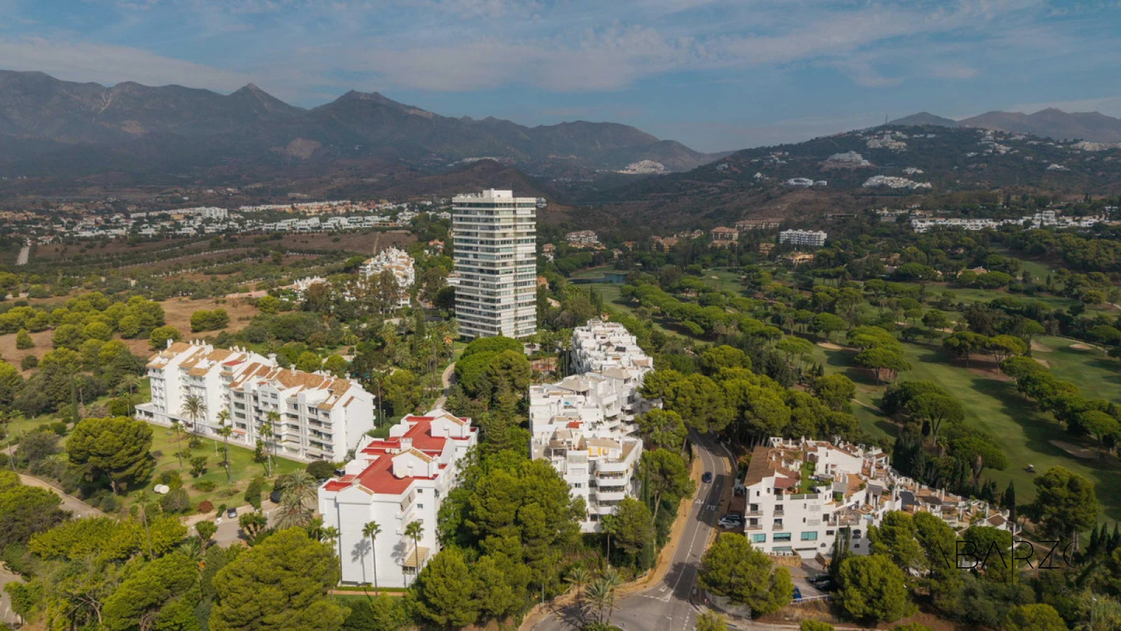 Three-Bedroom Apartment in a Garden Setting, Río Real, Marbella — interior, Marbella East, Marbella (30 of 30)