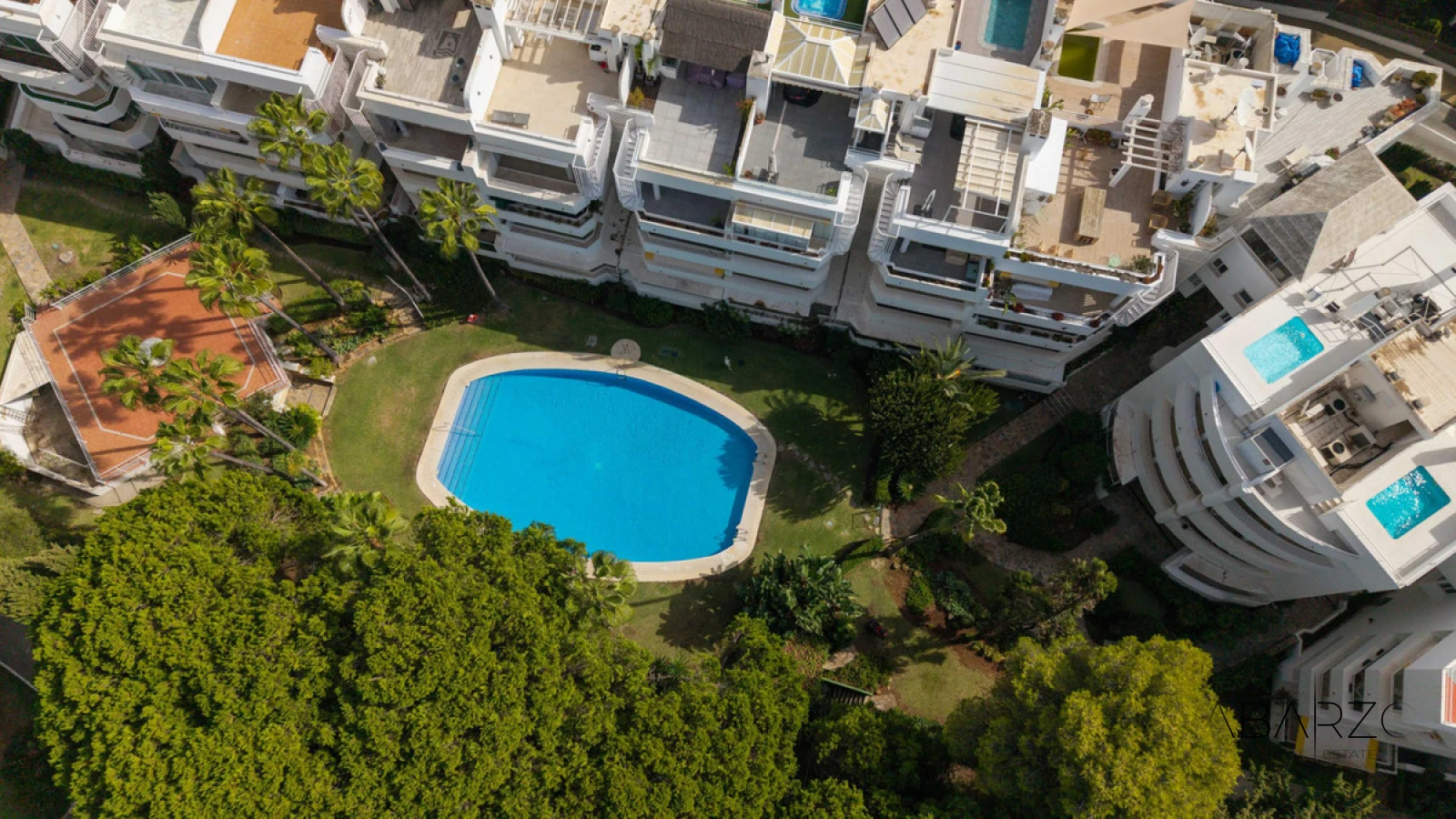 Three-Bedroom Apartment in a Garden Setting, Río Real, Marbella — interior, Marbella East, Marbella (25 of 30)