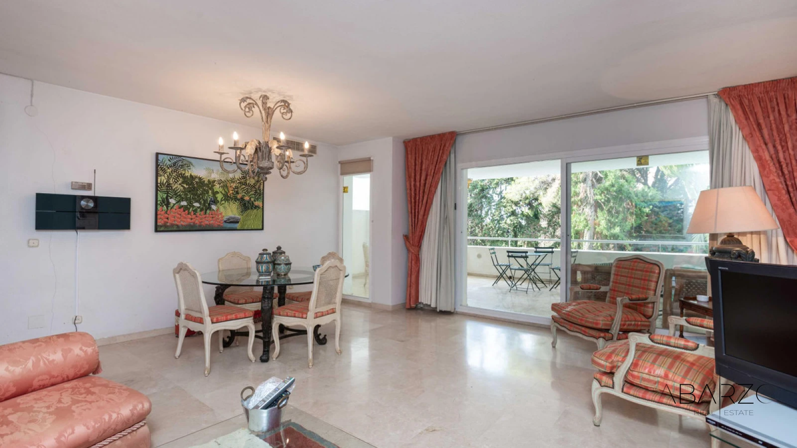 Three-Bedroom Apartment in a Garden Setting, Río Real, Marbella — interior, Marbella East, Marbella (8 of 30)