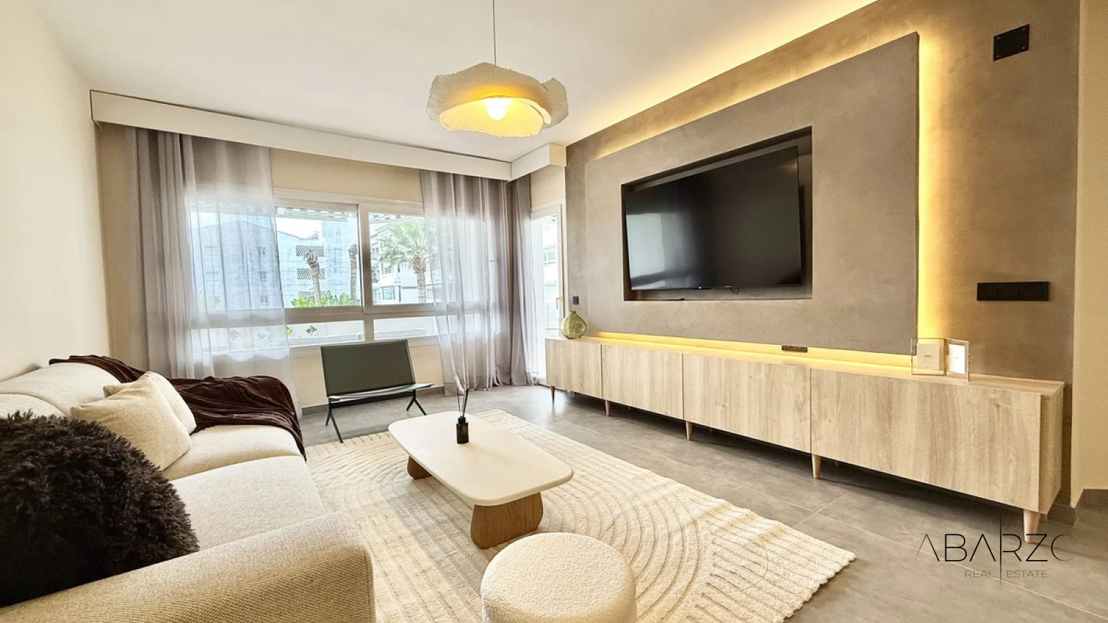 Renoviertes Ein-Zimmer-Apartment, erste Strandlinie, Puerto Banús, Marbella — interior, Puerto Banús, Marbella (17 of 28)