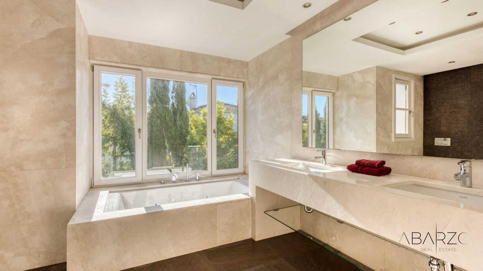 Villa im Cortijo-Stil in Strandnähe, Guadalmina Baja, Marbella — interior, Guadalmina Baja, San Pedro de Alcántara (15 of 19)