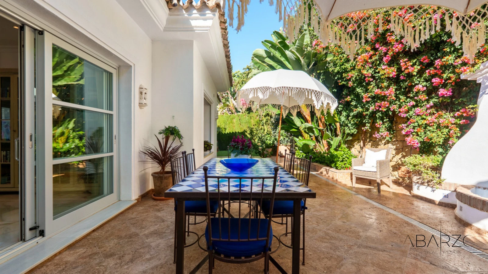 Одноуровневая средиземноморская вилла в Сьерра Бланка, Марбелья — interior, Golden Mile, Marbella (29 of 49)