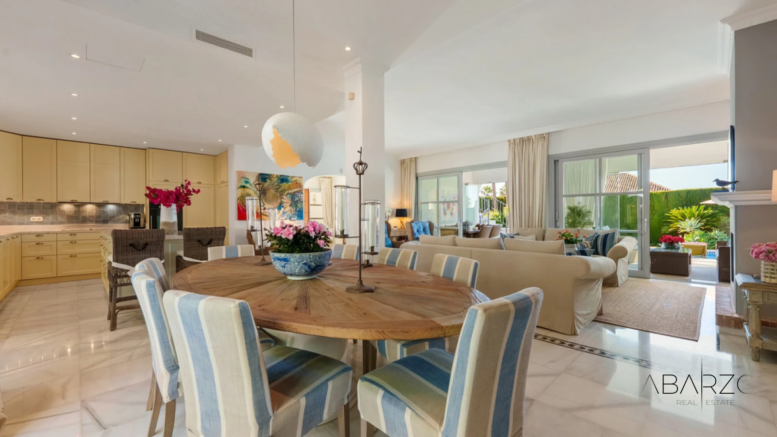 Одноуровневая средиземноморская вилла в Сьерра Бланка, Марбелья — interior, Golden Mile, Marbella (10 of 49)