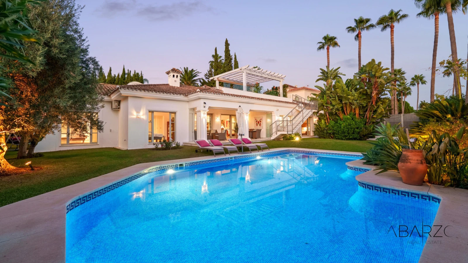 Одноуровневая средиземноморская вилла в Сьерра Бланка, Марбелья — interior, Golden Mile, Marbella (39 of 49)