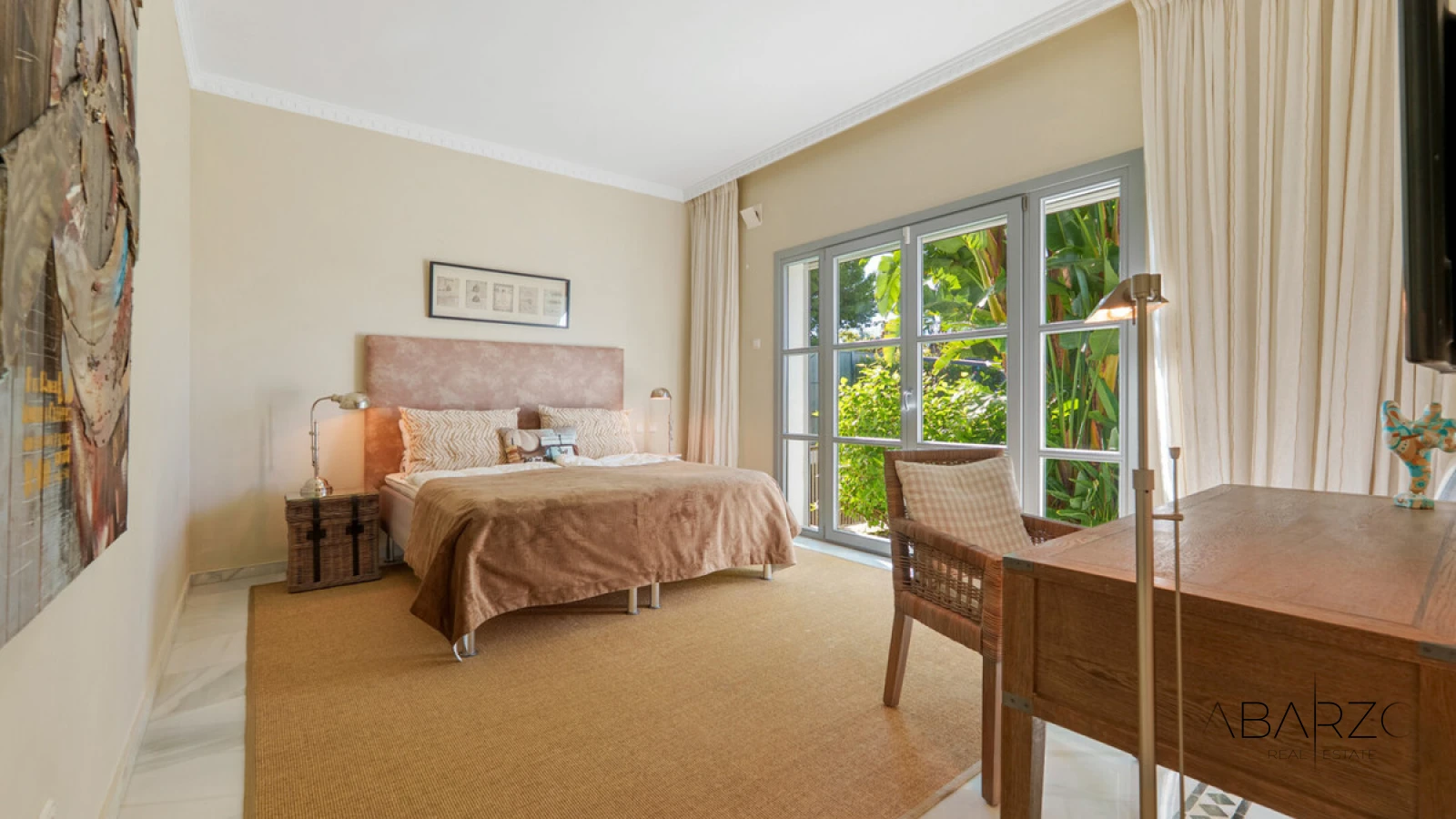 Одноуровневая средиземноморская вилла в Сьерра Бланка, Марбелья — interior, Golden Mile, Marbella (22 of 49)