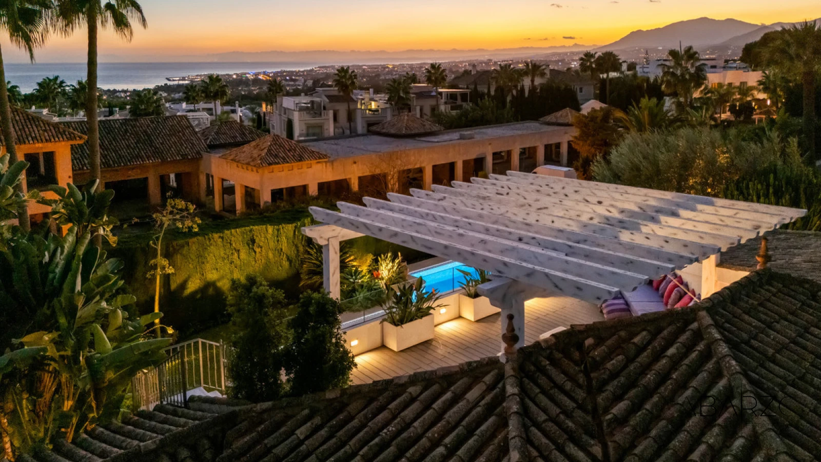 Одноуровневая средиземноморская вилла в Сьерра Бланка, Марбелья — interior, Golden Mile, Marbella (49 of 49)