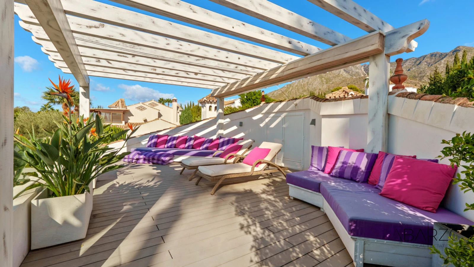 Одноуровневая средиземноморская вилла в Сьерра Бланка, Марбелья — interior, Golden Mile, Marbella (31 of 49)