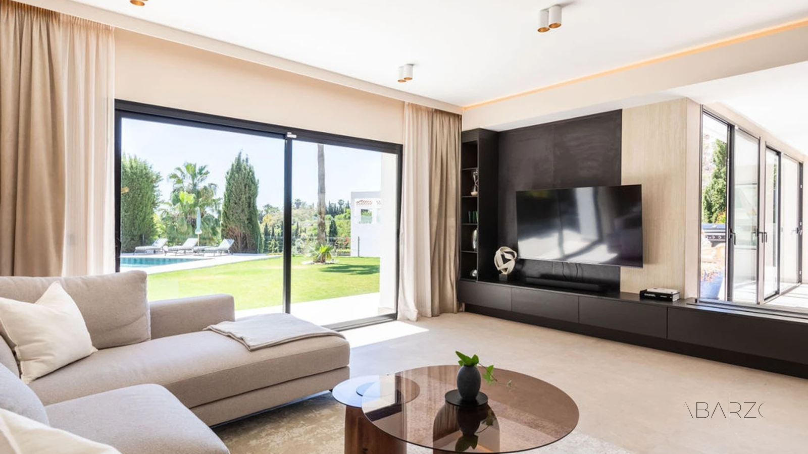 Stunning 6-Bedroom Villa with Sea Views in El Paraíso, Benahavís — interior, New Golden Mile, Estepona (2 of 10)