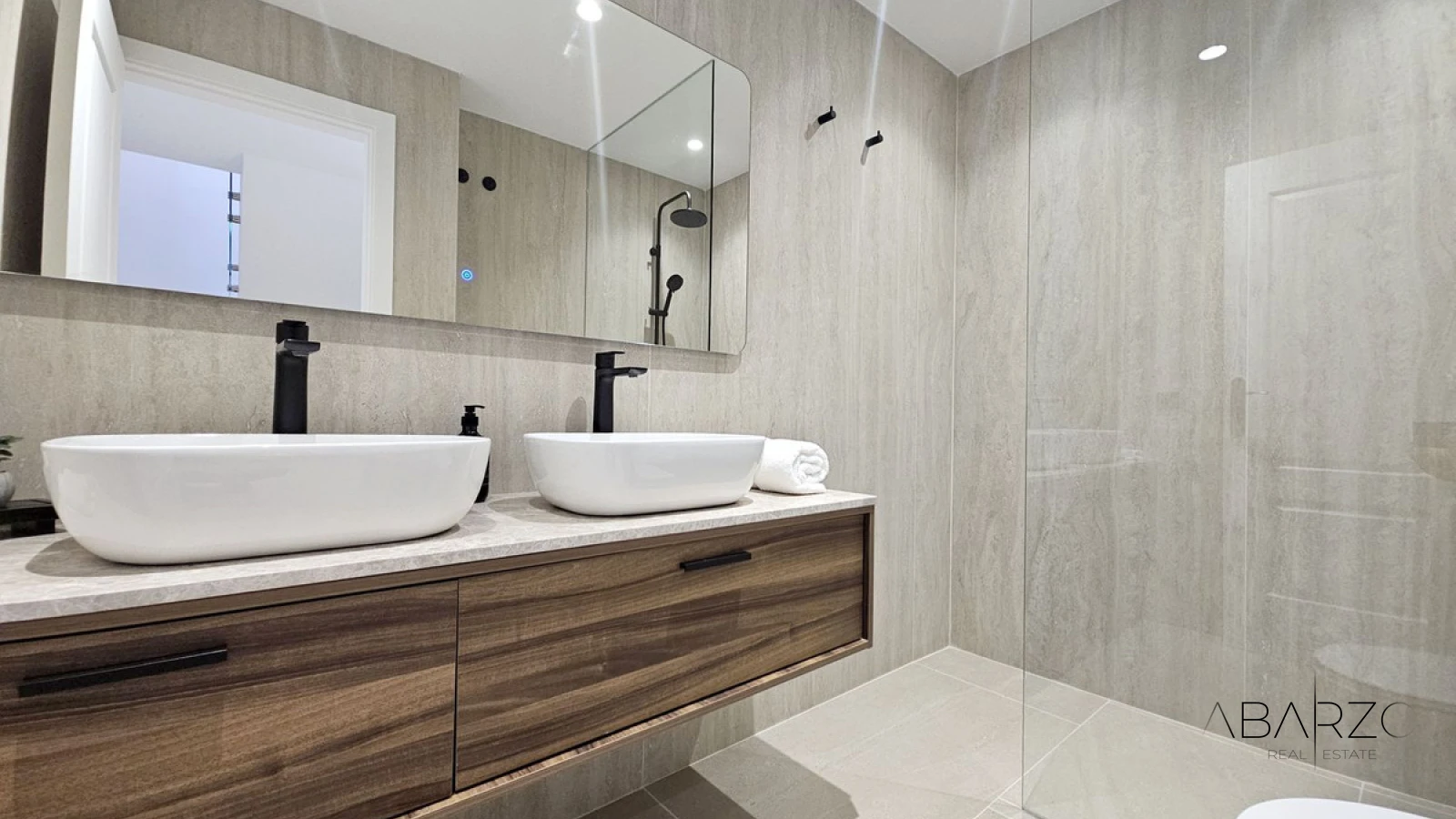 Exquisita Villa de Lujo en Altos de Puente Romano, Marbella con Jardín Privado y Garaje — interior, Golden Mile, Marbella (14 of 20)