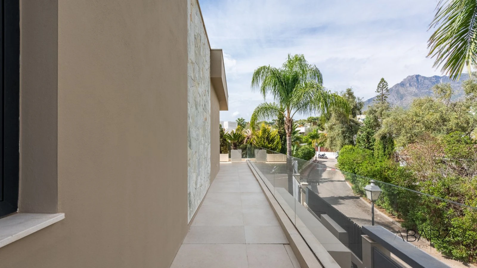 Top Angebot Zeitgenössische Villa Casablanca Marbella mit Pool und Dach-Jacuzzi — interior, Golden Mile, Marbella (44 of 49)