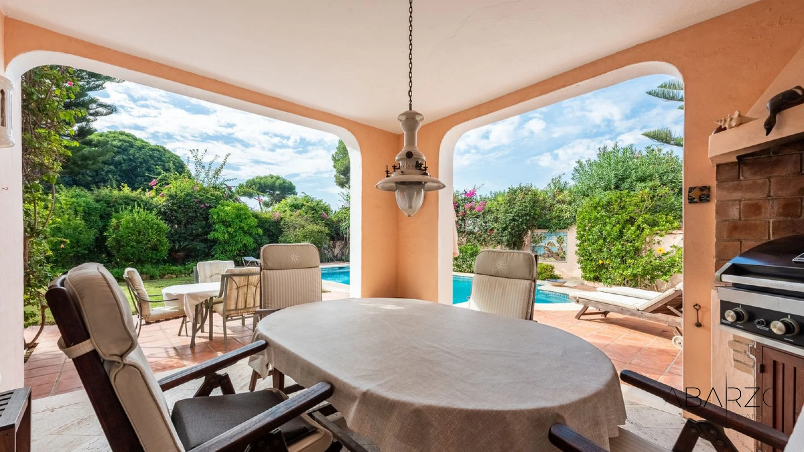 Вилла у моря с потенциалом реновации в Параисо Барональ, Эстепона — interior, New Golden Mile, Estepona (11 of 36)