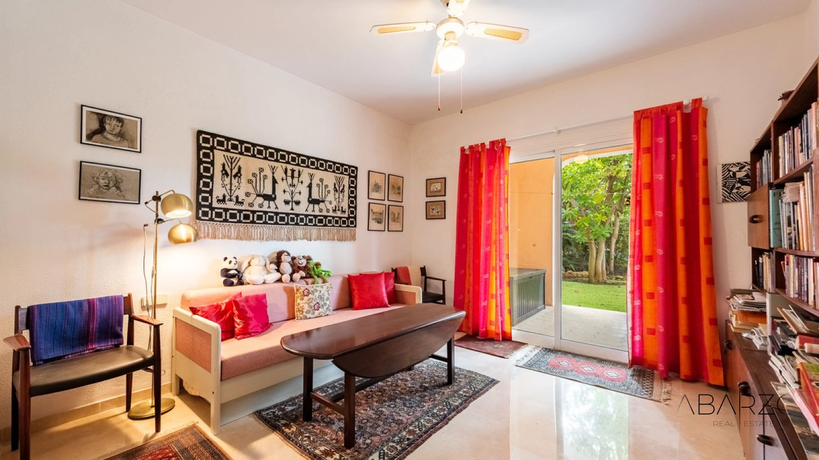 Вилла у моря с потенциалом реновации в Параисо Барональ, Эстепона — interior, New Golden Mile, Estepona (24 of 36)