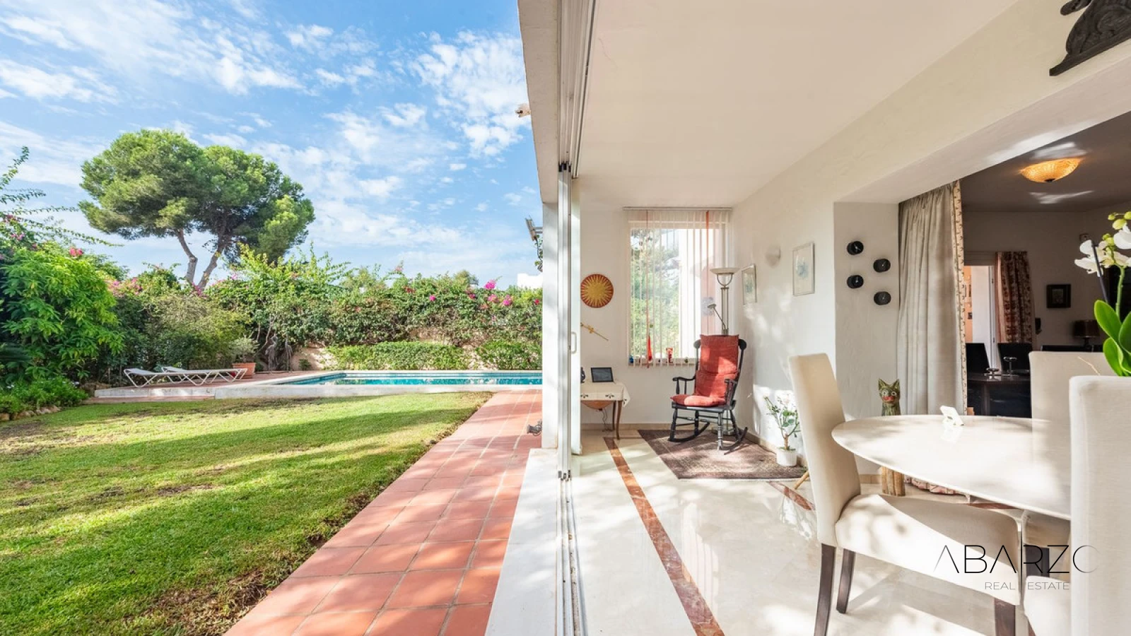 Вилла у моря с потенциалом реновации в Параисо Барональ, Эстепона — interior, New Golden Mile, Estepona (7 of 36)