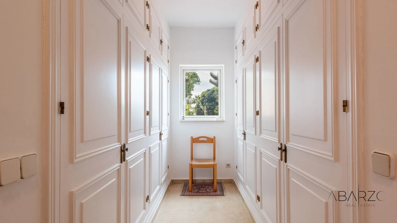 Вилла у моря с потенциалом реновации в Параисо Барональ, Эстепона — interior, New Golden Mile, Estepona (17 of 36)