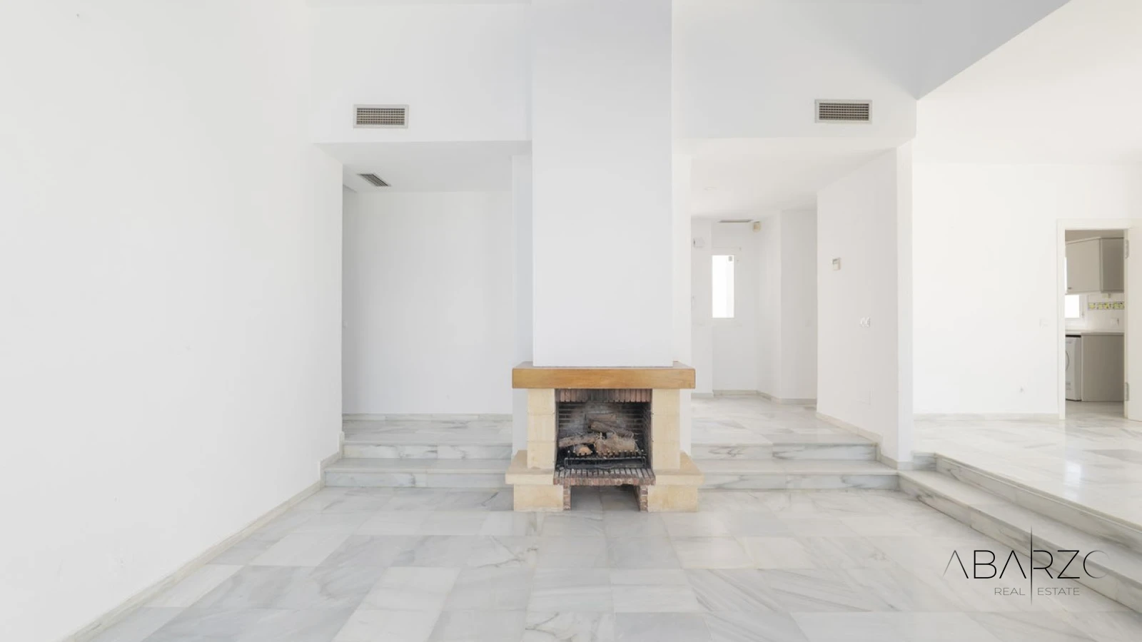 Freistehende Villa in Gehweite zu Puerto Banús, Marbella — interior, Puerto Banús, Marbella (7 of 38)