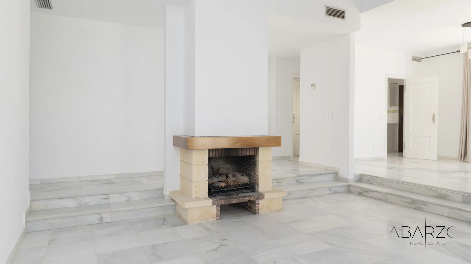 Freistehende Villa in Gehweite zu Puerto Banús, Marbella — interior, Puerto Banús, Marbella (10 of 38)