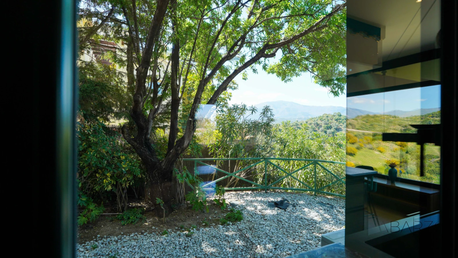 Exceptional villa in Selwo, Estepona  with infinity pool and private wellness area — interior, New Golden Mile, Estepona (26 of 98)