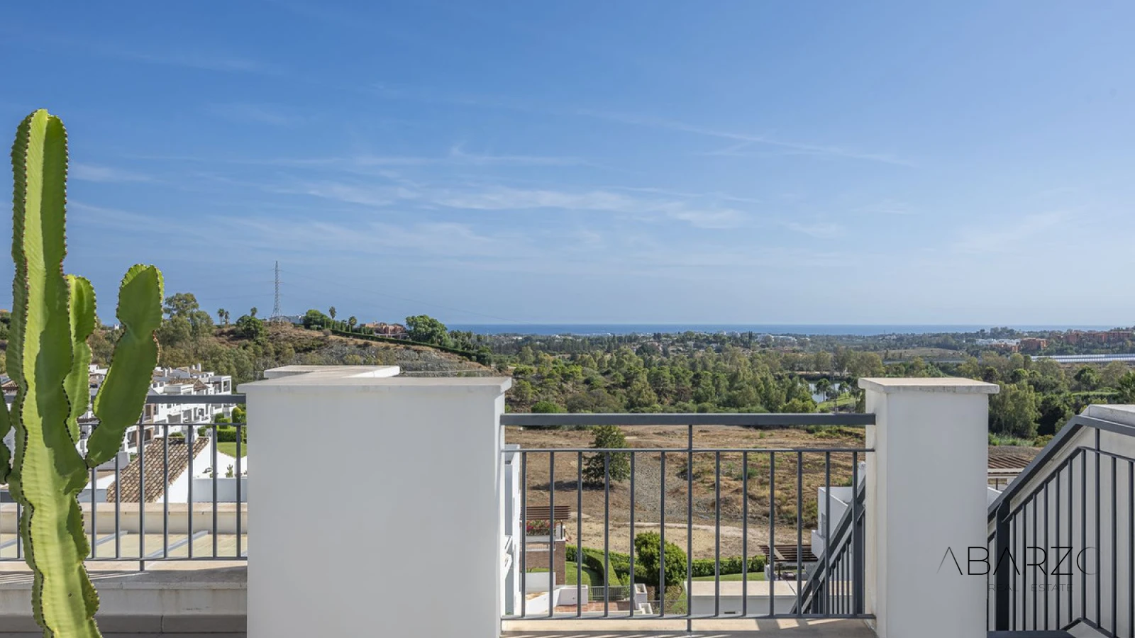 Duplex-Penthouse mit Dachsolarium und Meerblick in Los Arqueros, Benahavís — interior, Los Arqueros, Benahavís (24 of 26)
