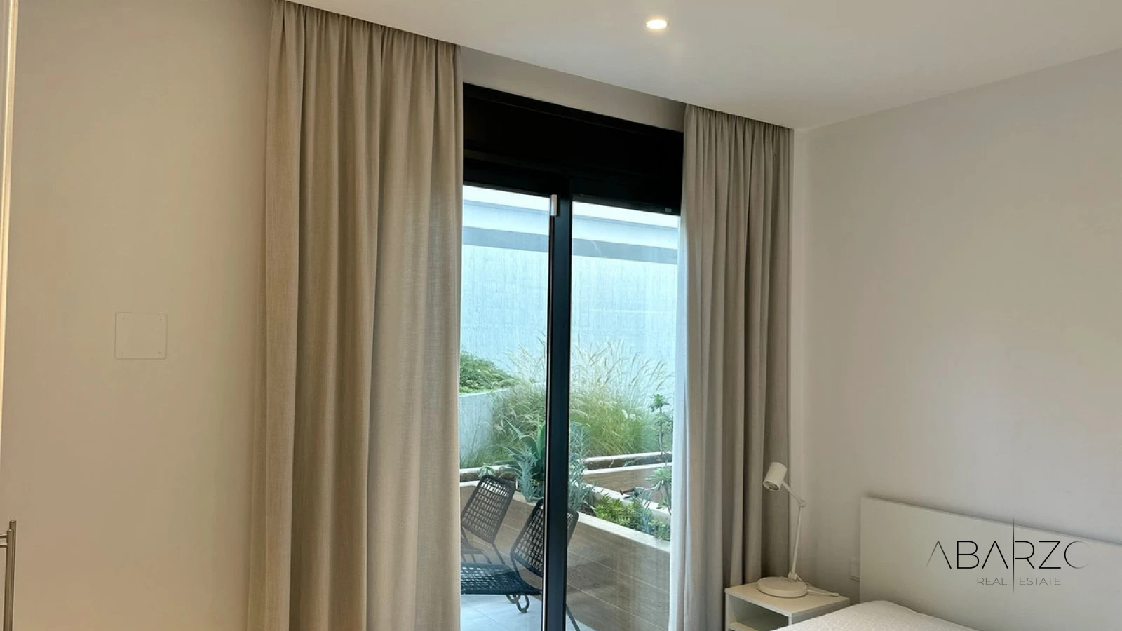 Zeitgenössische Wohnung in bewachter Anlage mit Spa und Gym, Cabopino, Marbella — interior, Marbella East, Marbella (11 of 26)