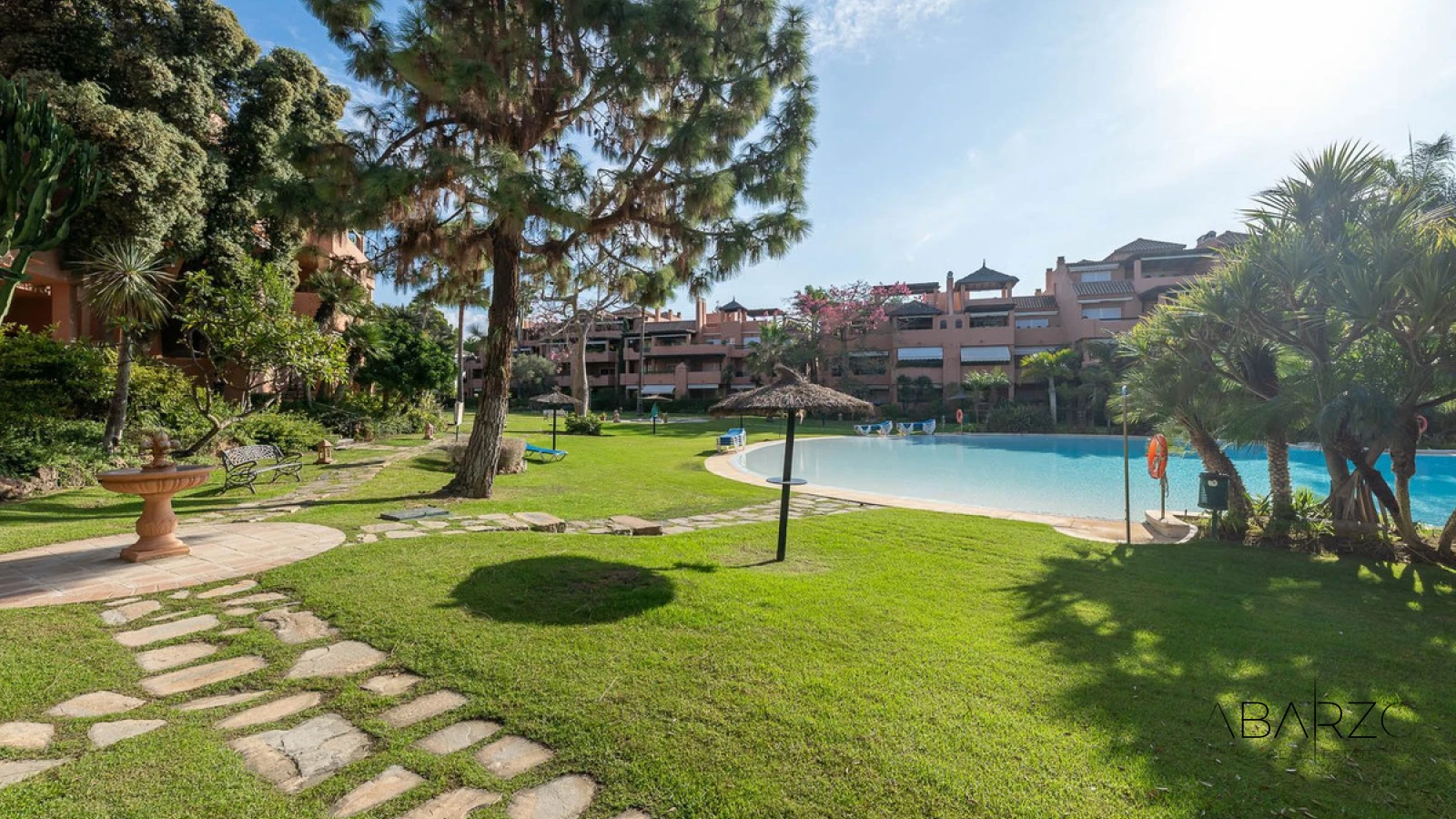 Apartament w Alhambra del Golf, Guadalmina Baja, Marbella — pieszo na plażę — interior, Guadalmina Baja, San Pedro de Alcántara (2 of 25)