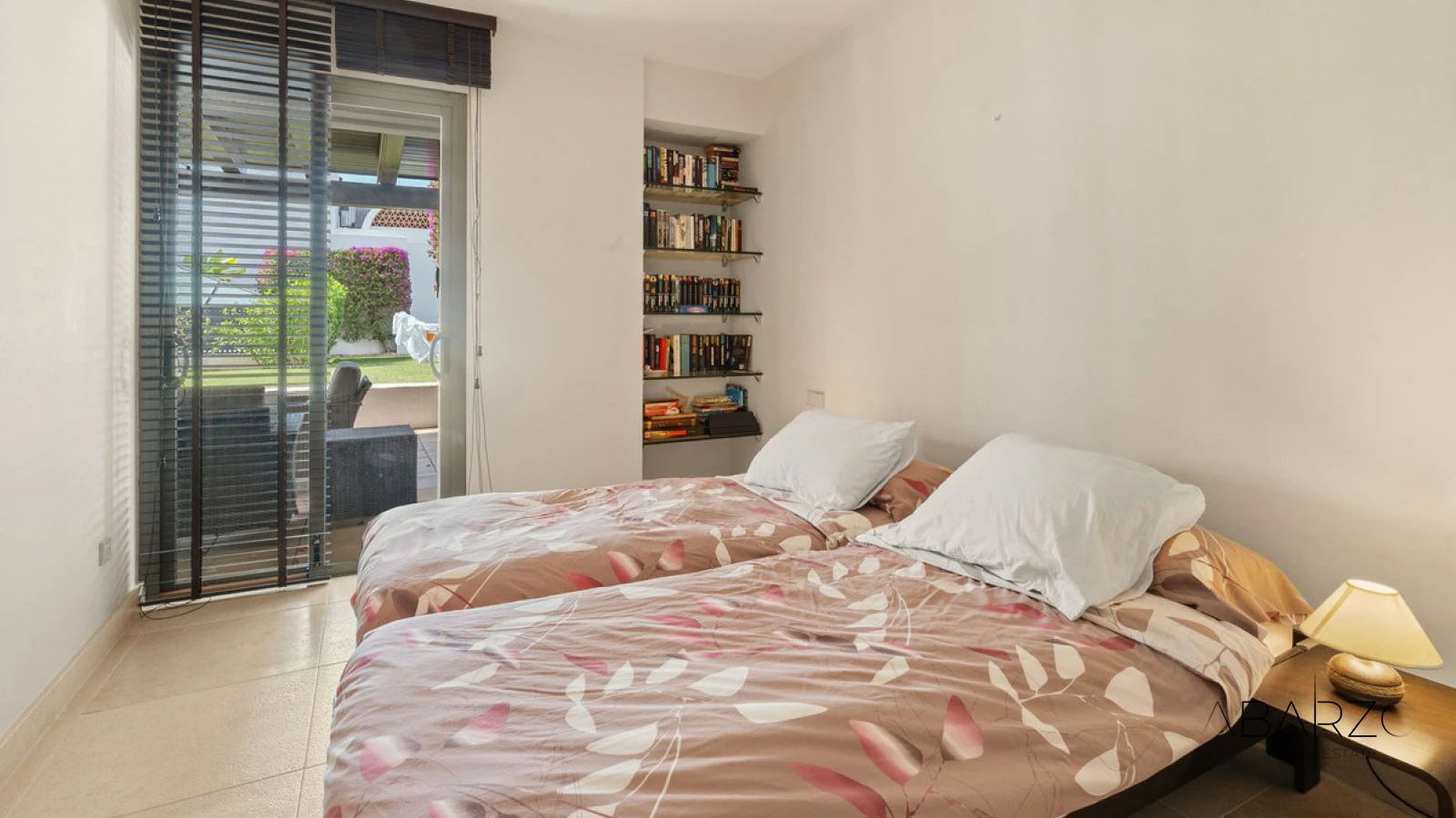 Ground-Floor Apartment with 76 m² Terraces in Los Flamingos Golf Resort, Benahavís — interior, Los Flamingos, Benahavís (24 of 27)