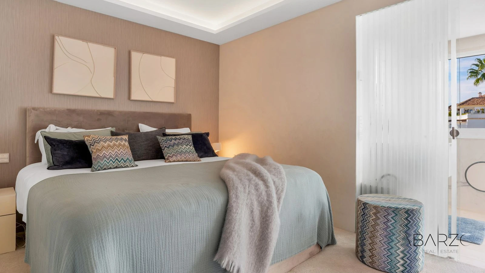 Renovated Duplex Penthouse in Monte Paraíso, Golden Mile, Marbella — interior, Golden Mile, Marbella (11 of 31)