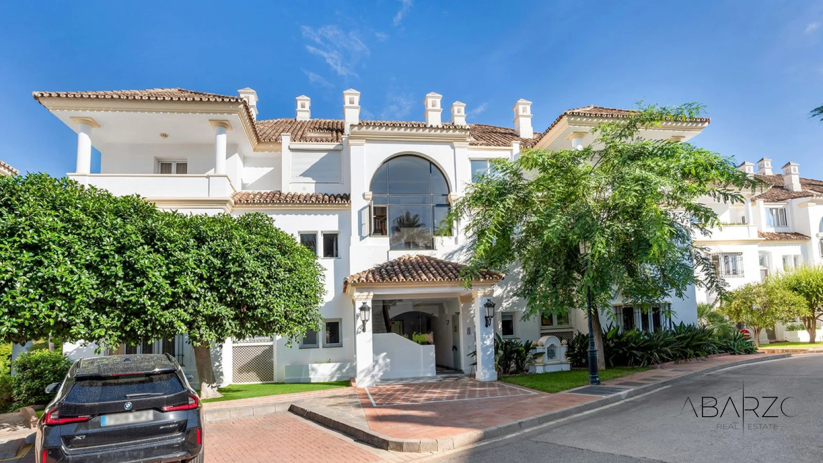 Renovated Duplex Penthouse in Monte Paraíso, Golden Mile, Marbella — interior, Golden Mile, Marbella (29 of 31)