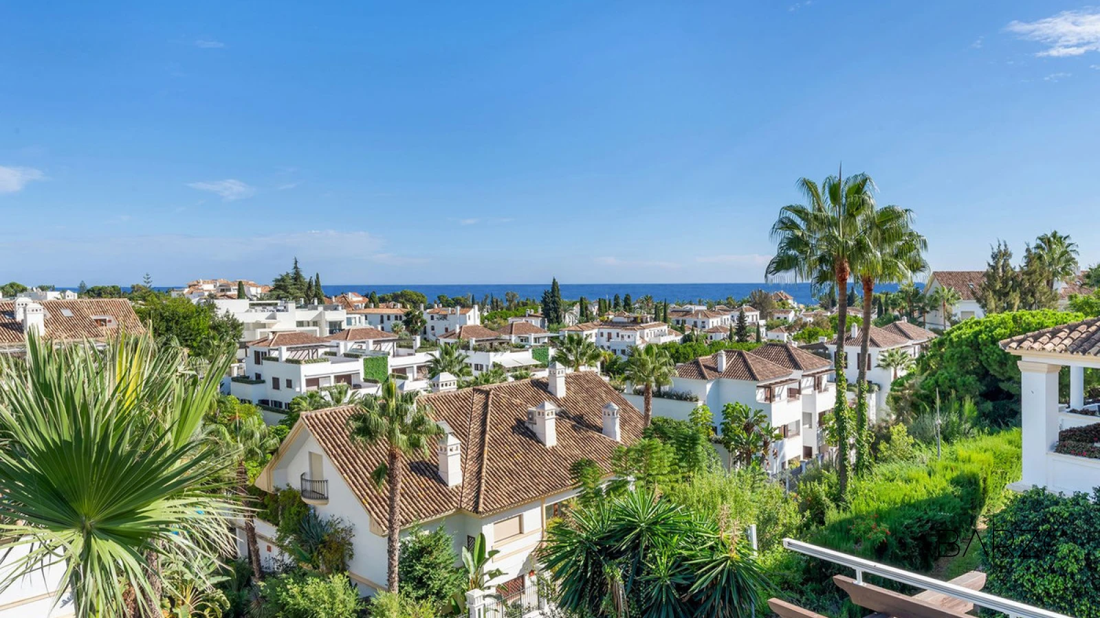 Renovated Duplex Penthouse in Monte Paraíso, Golden Mile, Marbella — interior, Golden Mile, Marbella (28 of 31)