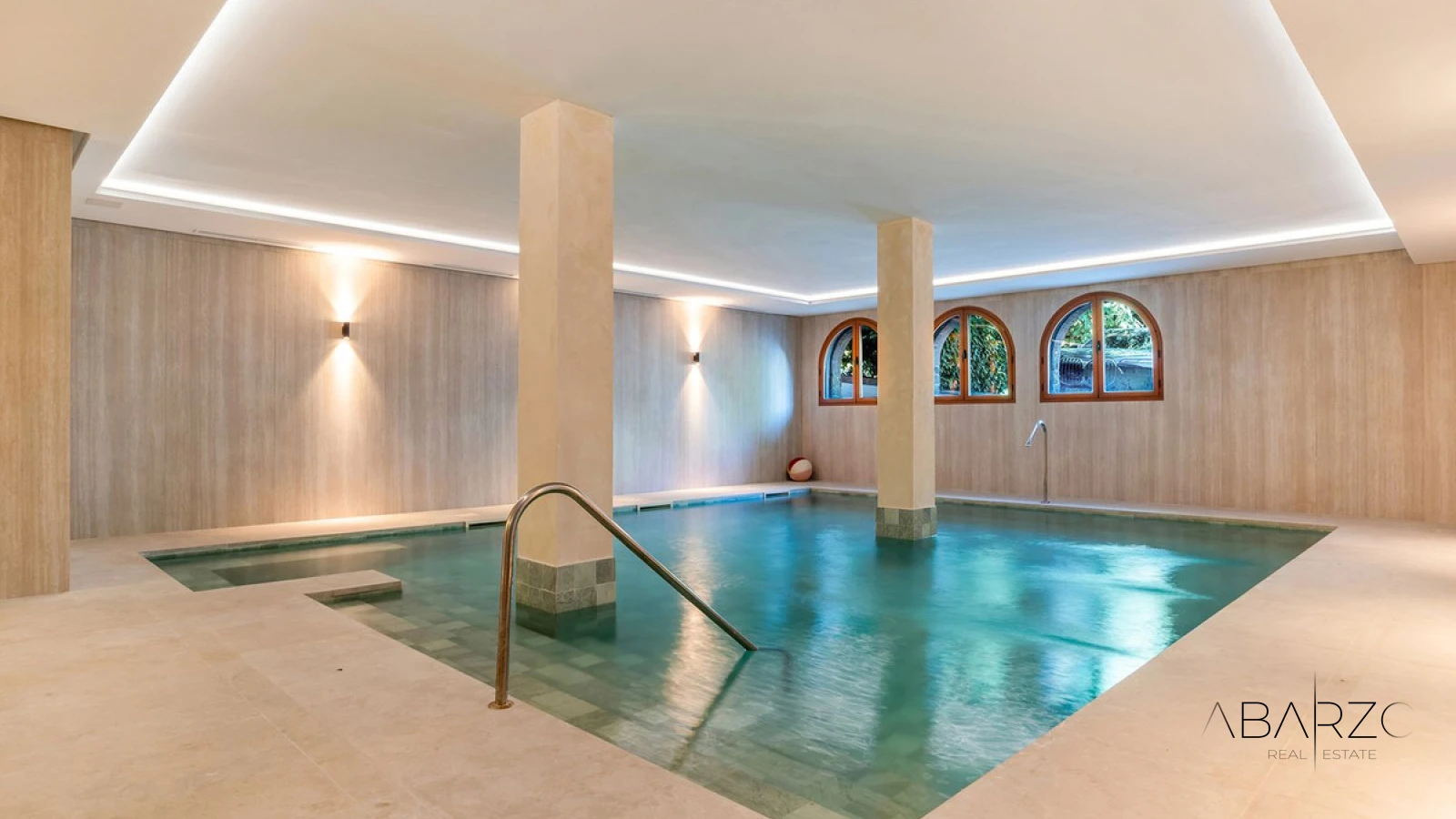 Renovated Duplex Penthouse in Monte Paraíso, Golden Mile, Marbella — interior, Golden Mile, Marbella (24 of 31)