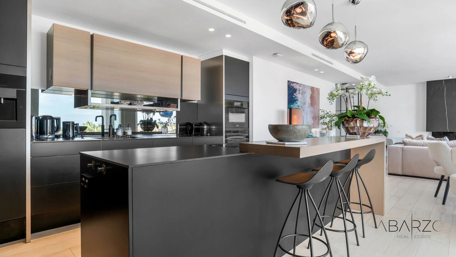 Renovated Duplex Penthouse in Monte Paraíso, Golden Mile, Marbella — interior, Golden Mile, Marbella (9 of 31)