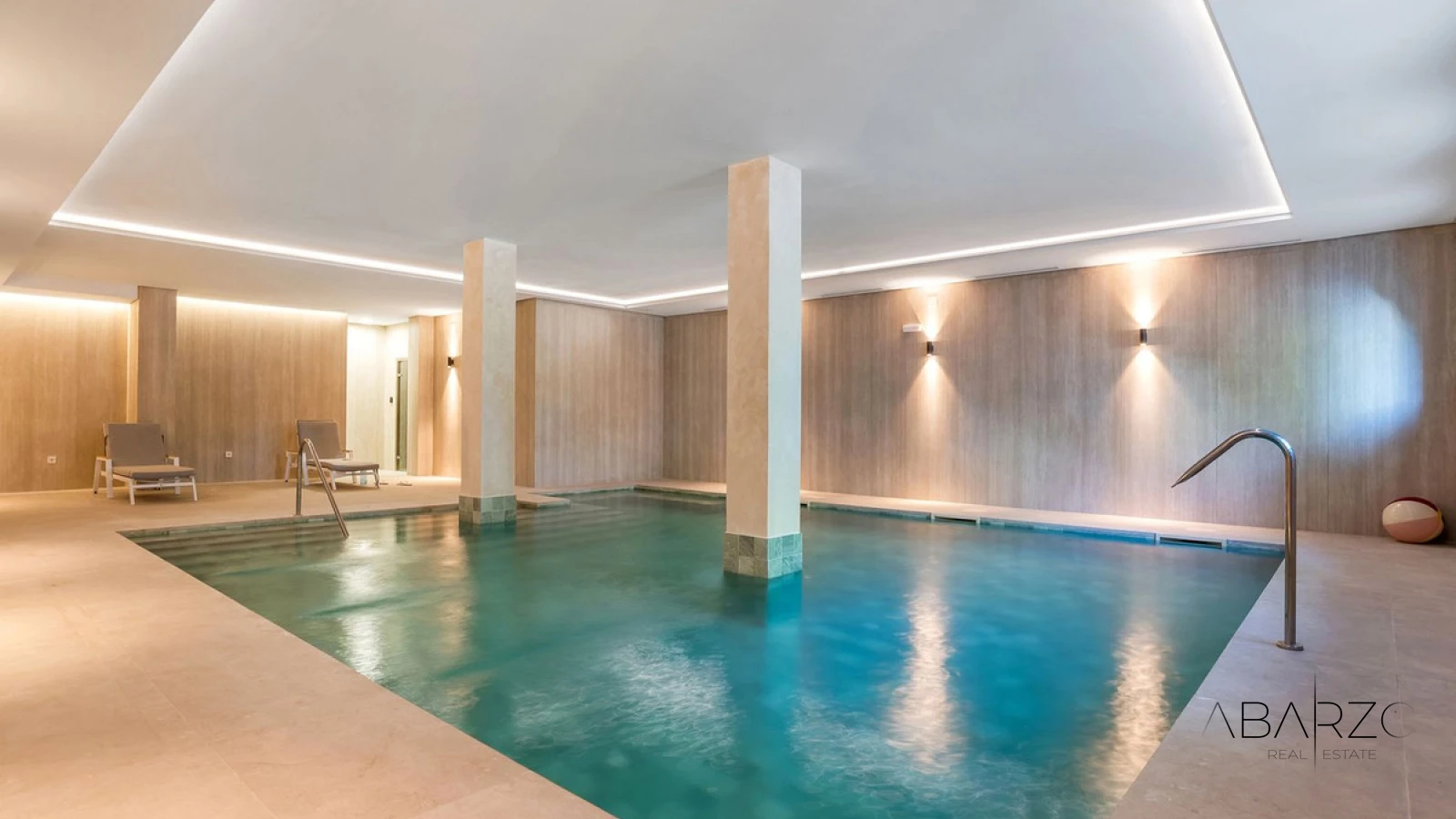 Renovated Duplex Penthouse in Monte Paraíso, Golden Mile, Marbella — interior, Golden Mile, Marbella (25 of 31)
