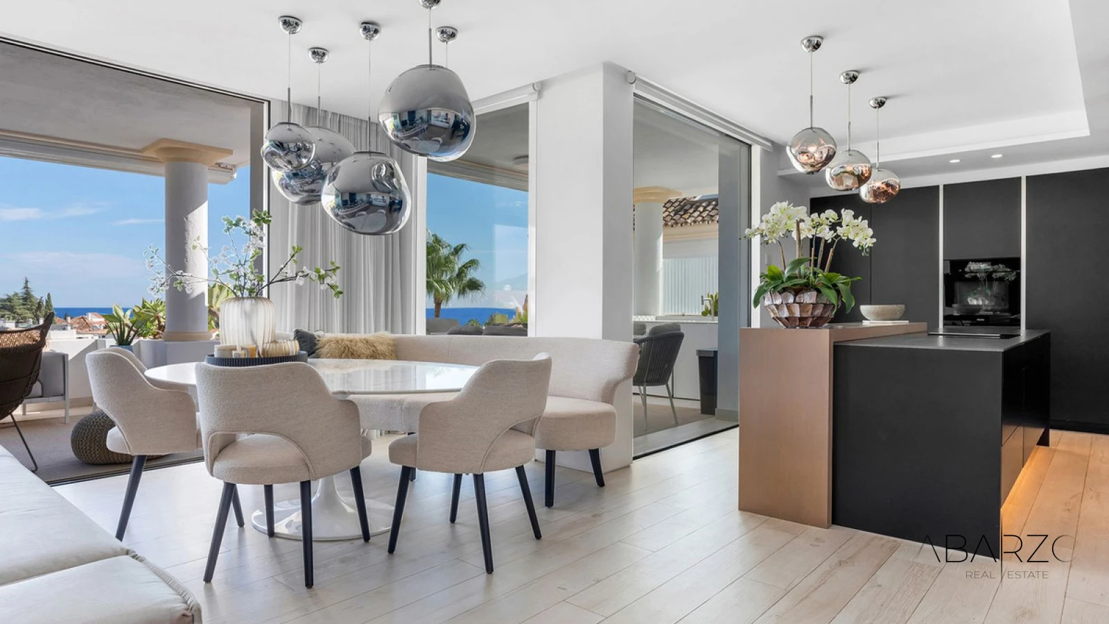 Renovated Duplex Penthouse in Monte Paraíso, Golden Mile, Marbella — interior, Golden Mile, Marbella (7 of 31)