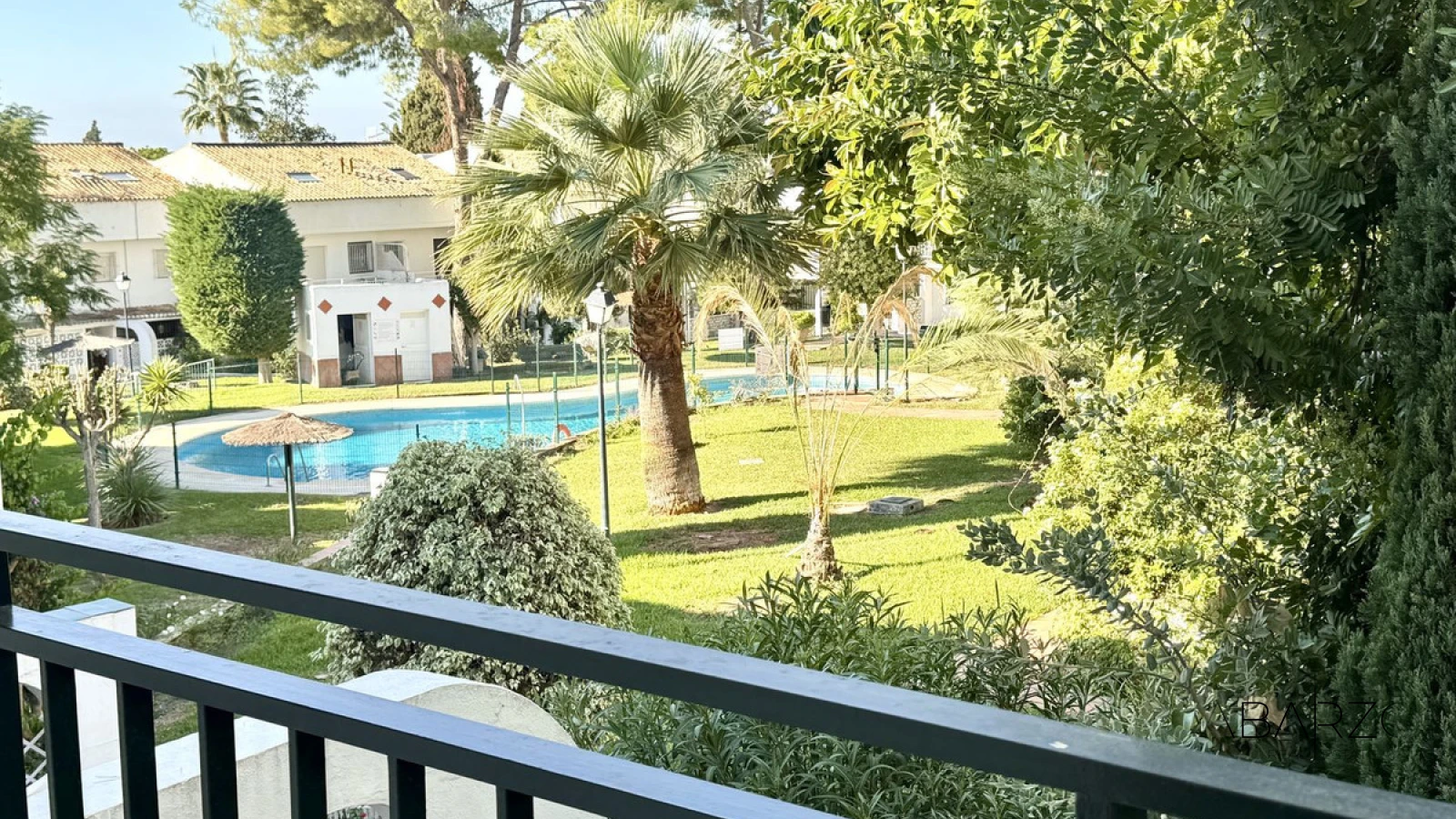 Corner Townhouse for Renovation in Jardines de Marbería, Nagüeles, Marbella — interior, Golden Mile, Marbella (4 of 14)
