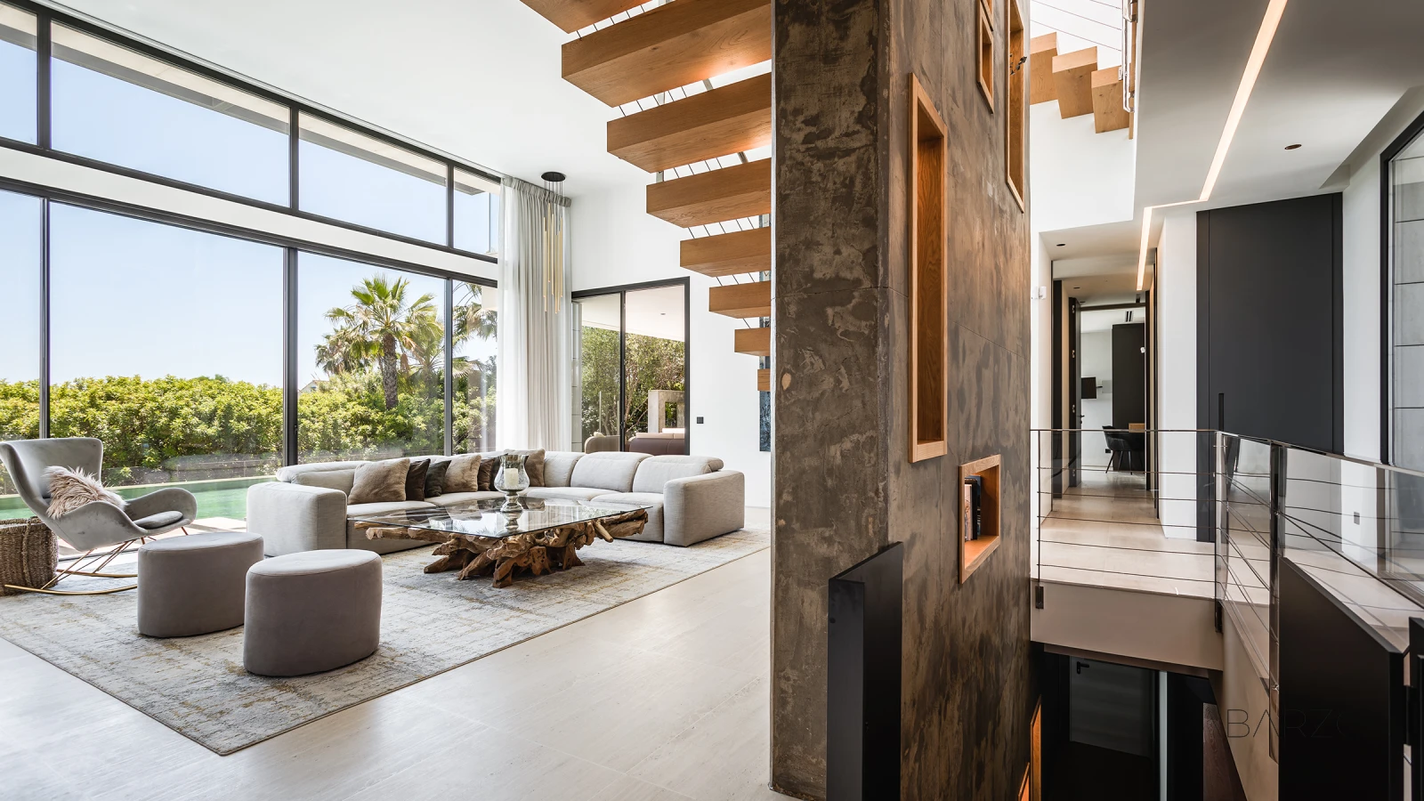 MAR-0028 — interior, Golden Mile, Marbella (6 of 47)